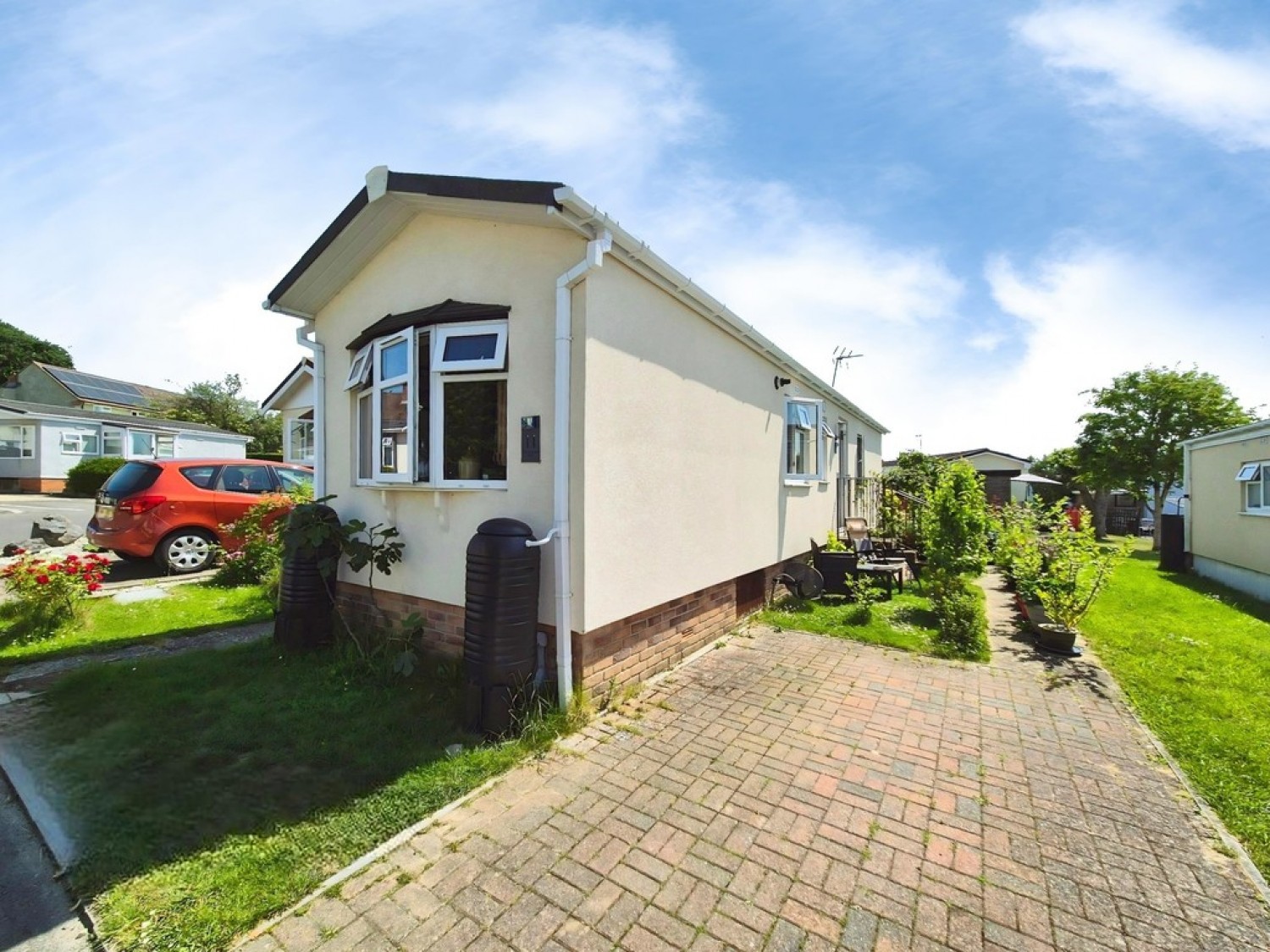 2 bedroom Park home for Sale Houndstone Park, Yeovil