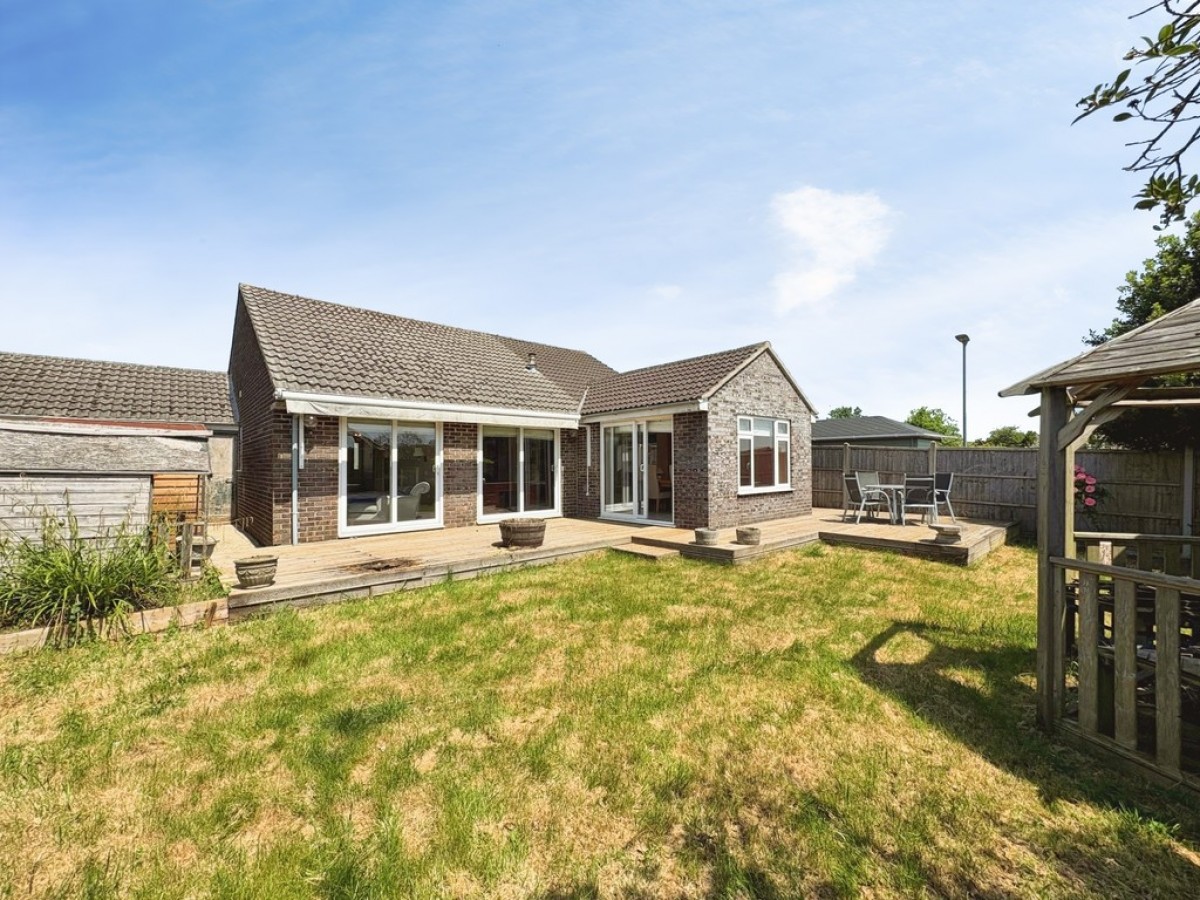 Compton Close, Yeovil