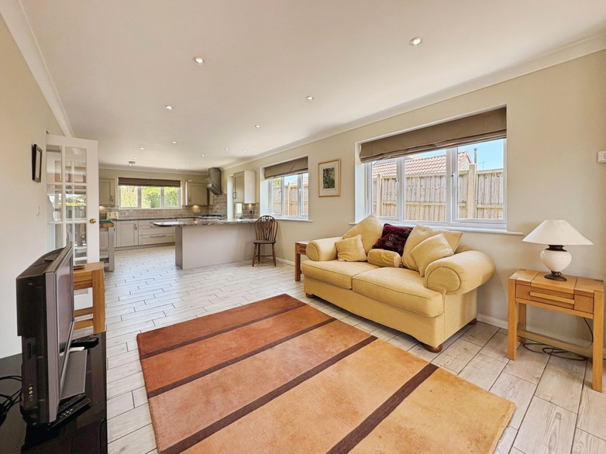 Compton Close, Yeovil