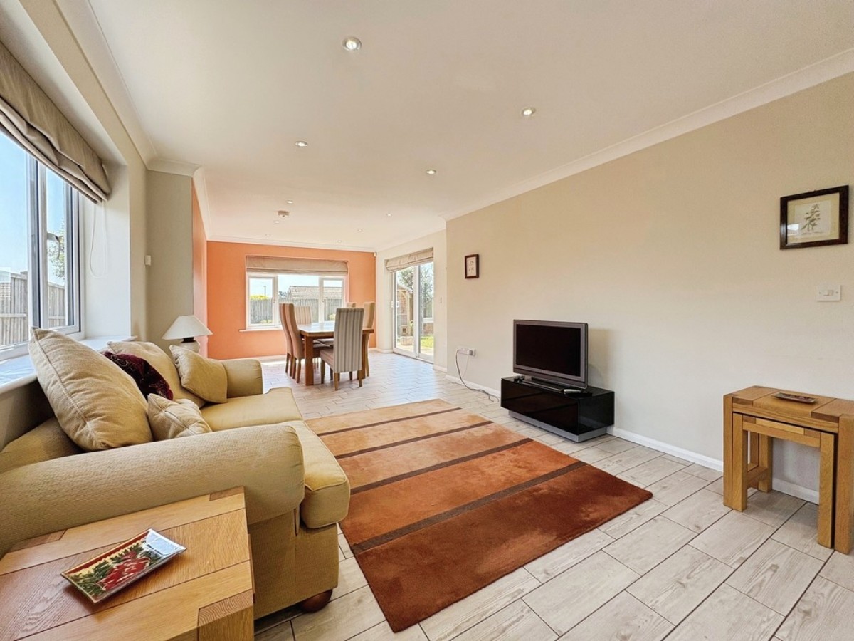 Compton Close, Yeovil