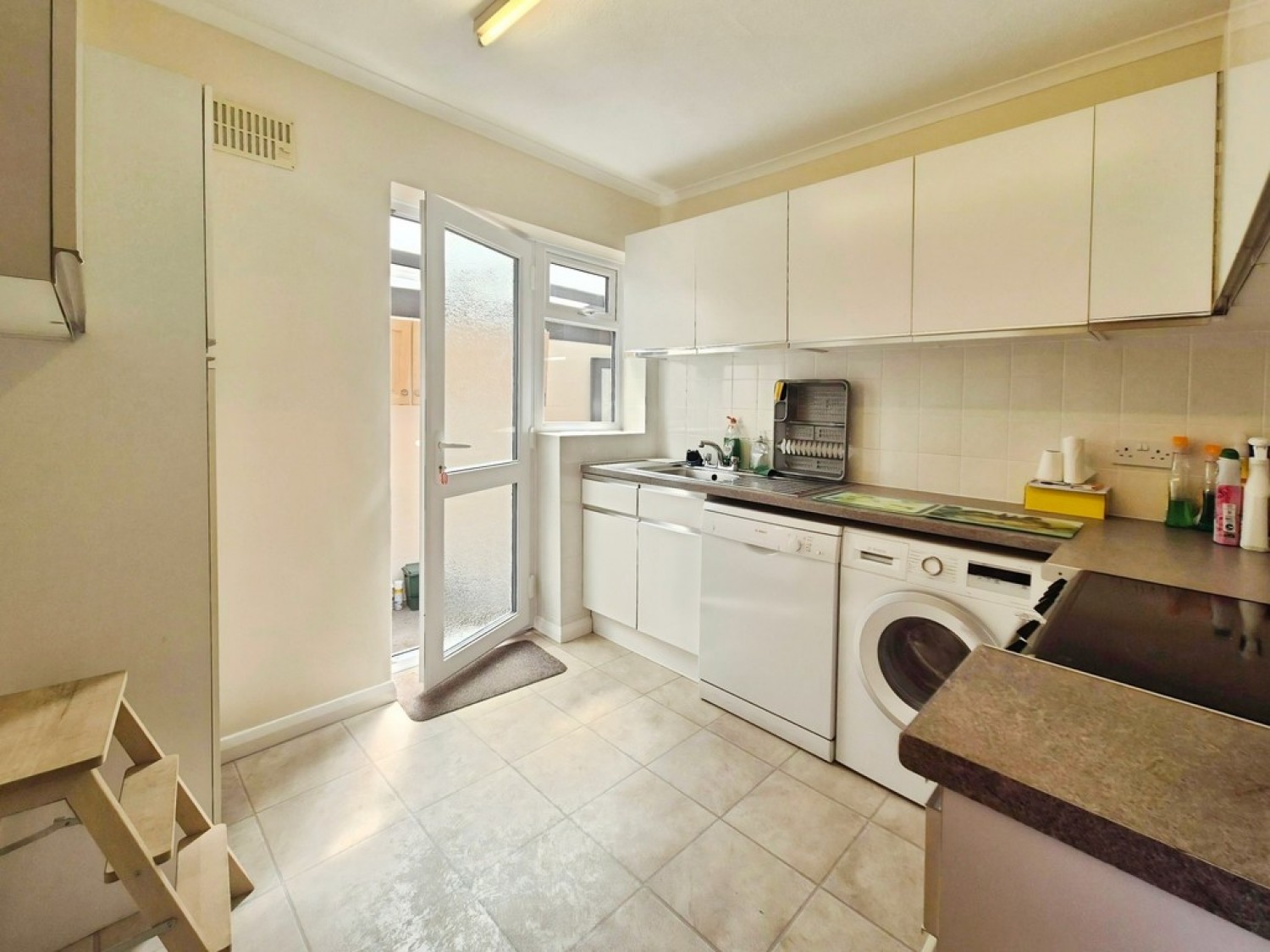 3 bedroom Bungalow for Sale High Lea, Yeovil