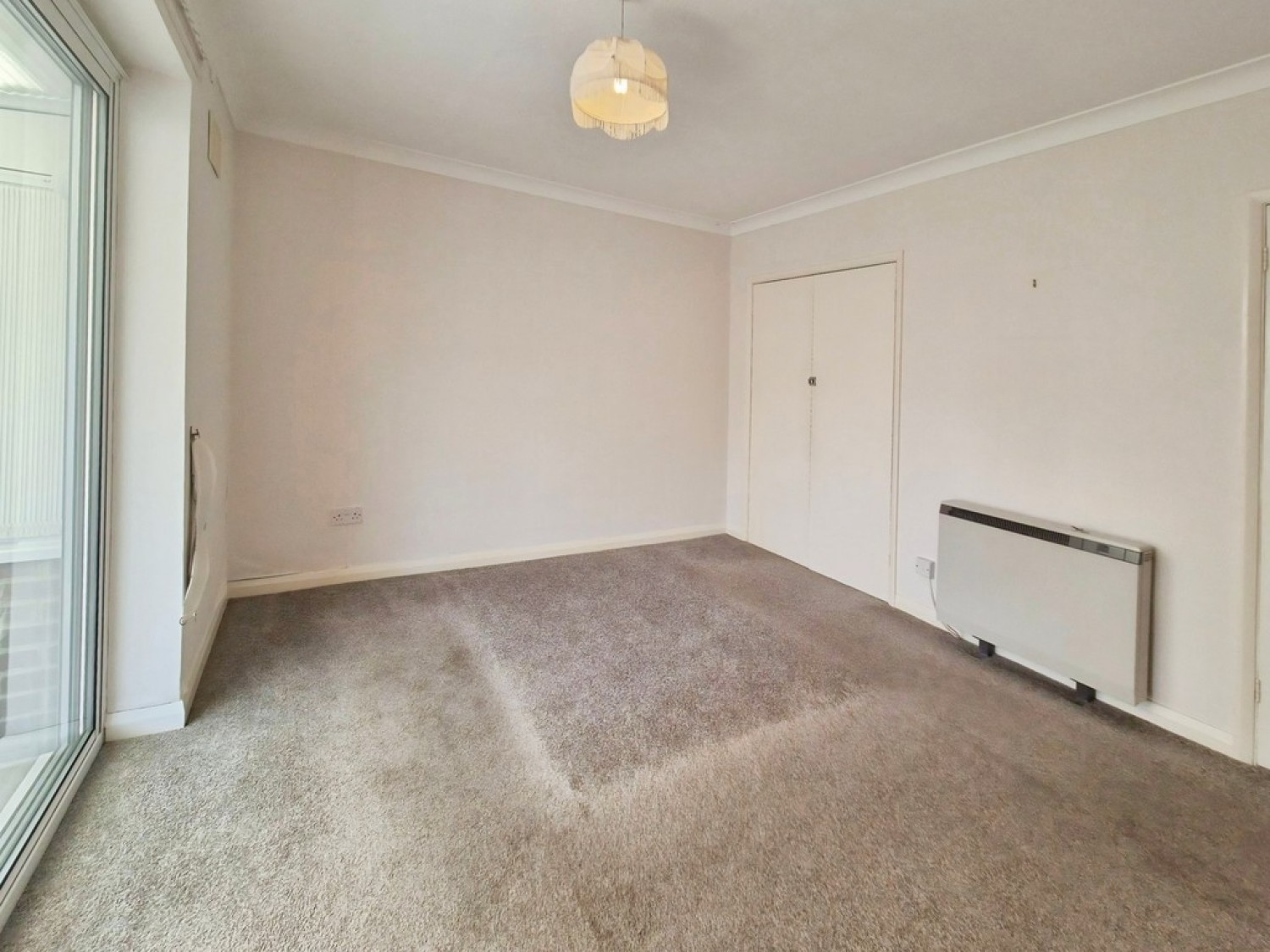 3 bedroom Bungalow for Sale High Lea, Yeovil