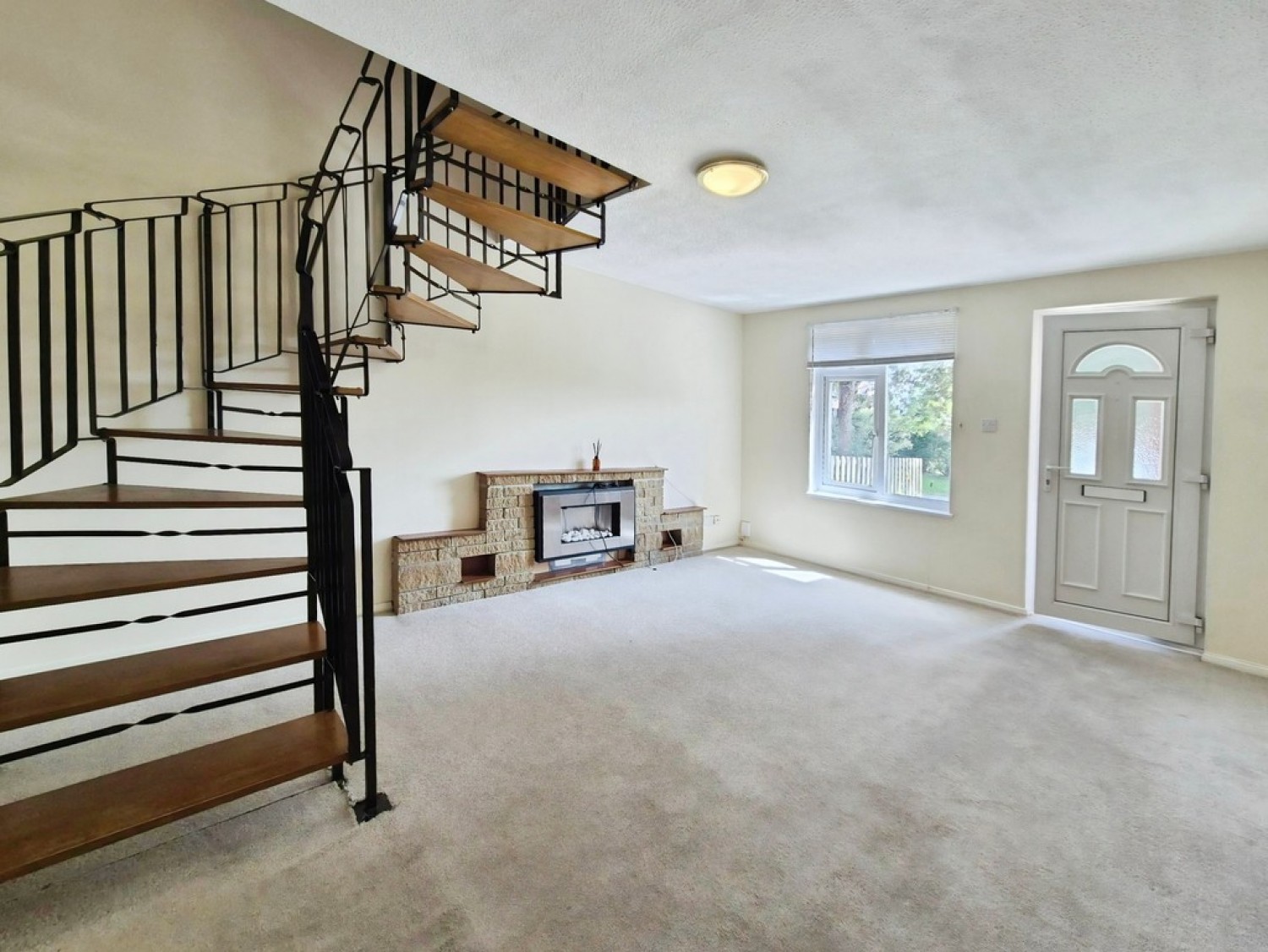 2 bedroom House for Letting Gainsborough Way, Yeovil