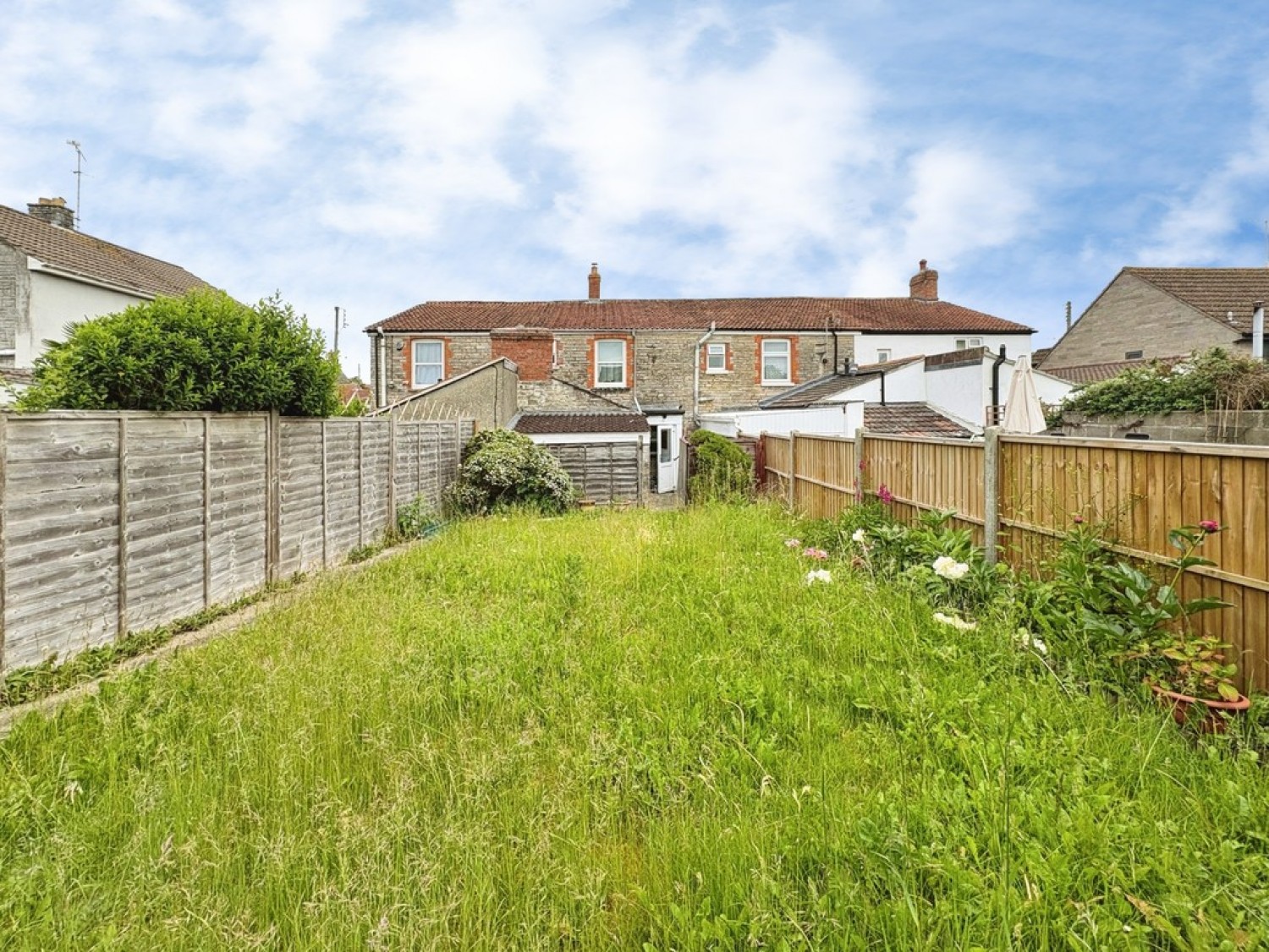 2 bedroom House for Sale Water Lane, Somerton