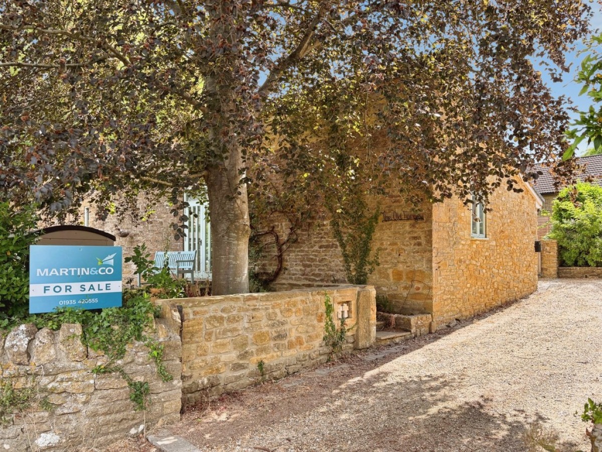 Cat Street, Chiselborough