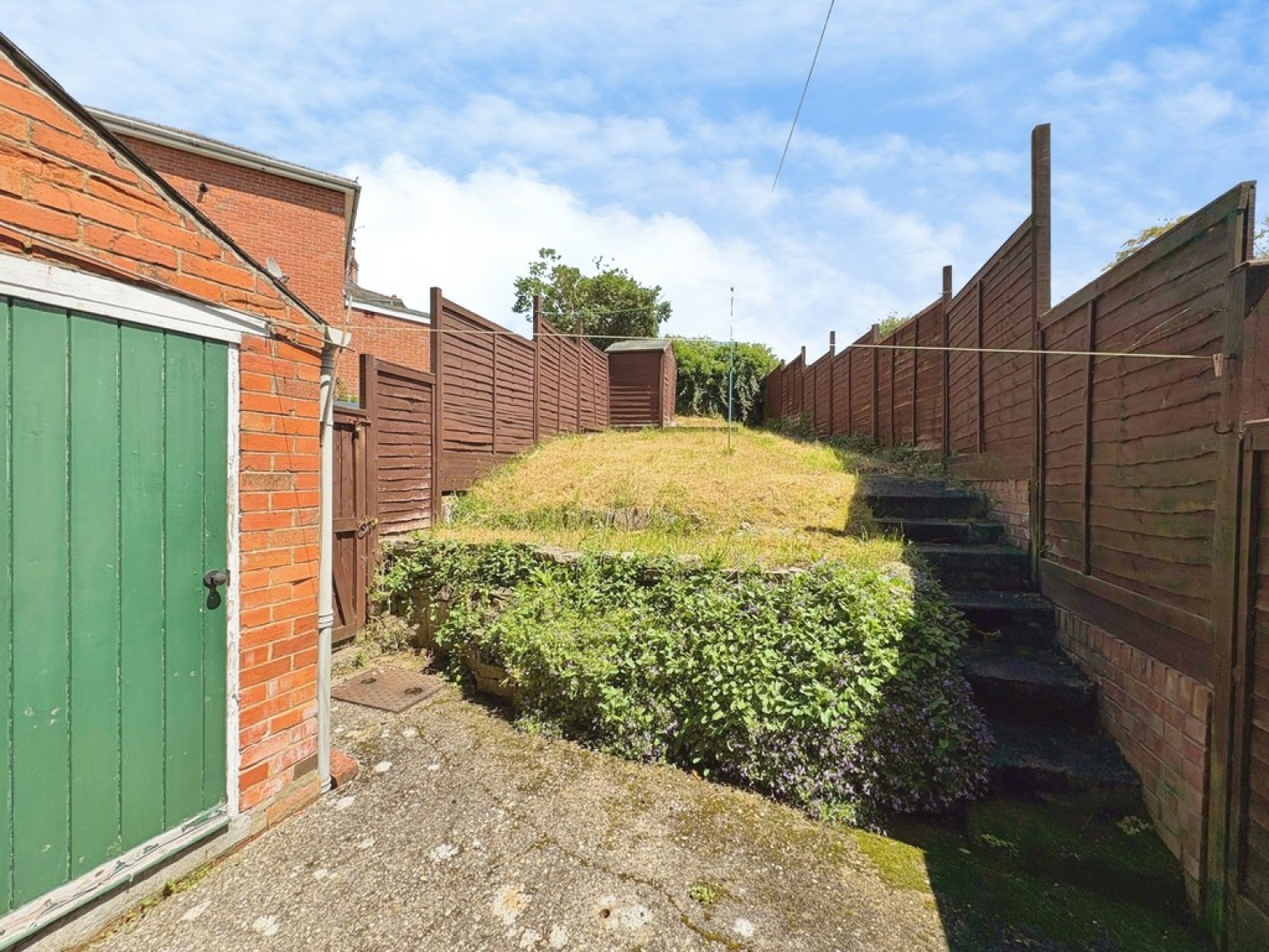 2 bedroom House for Sale Eastland Road, Yeovil