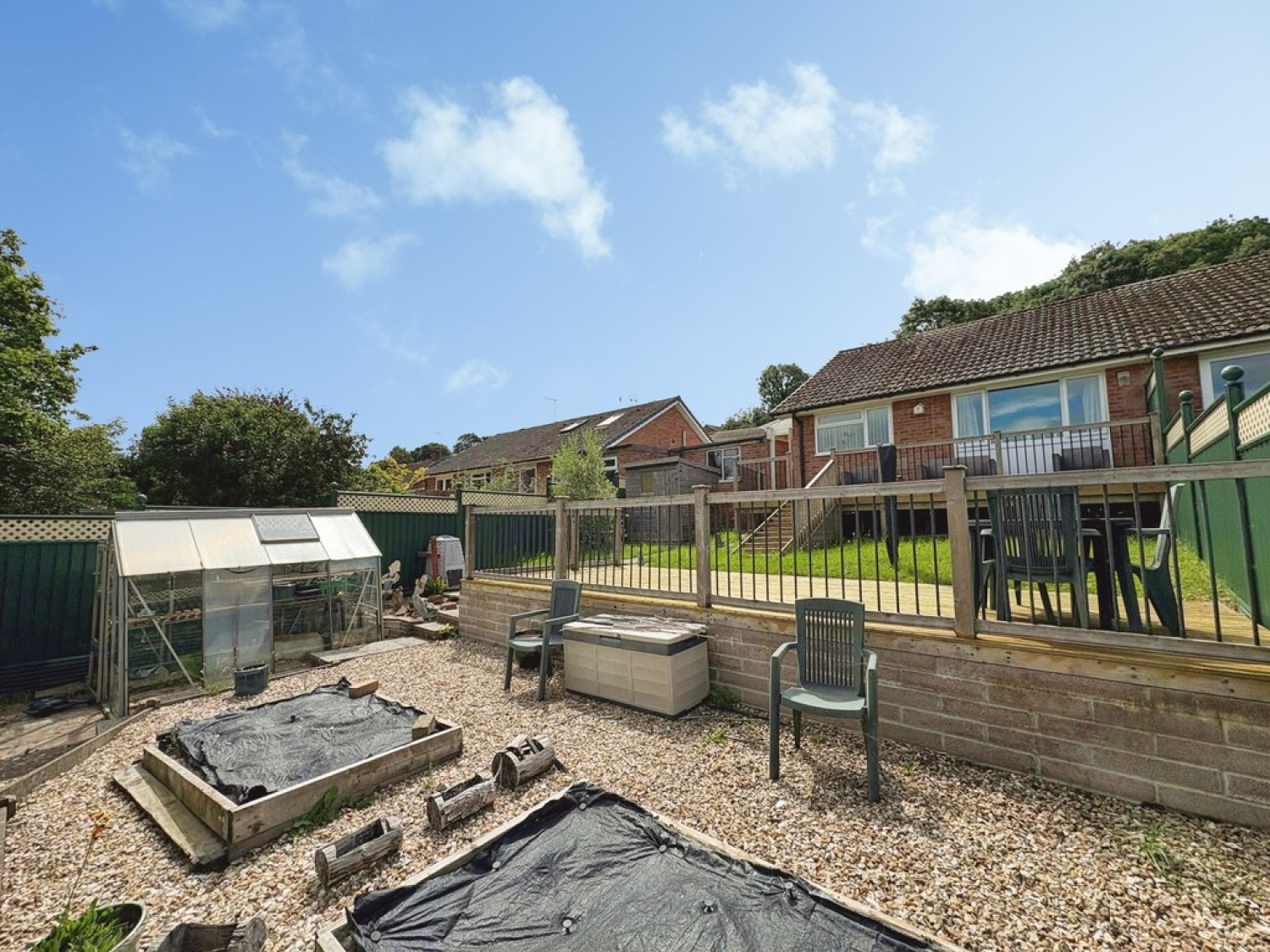 2 bedroom Bungalow for Sale Beechwood, Yeovil