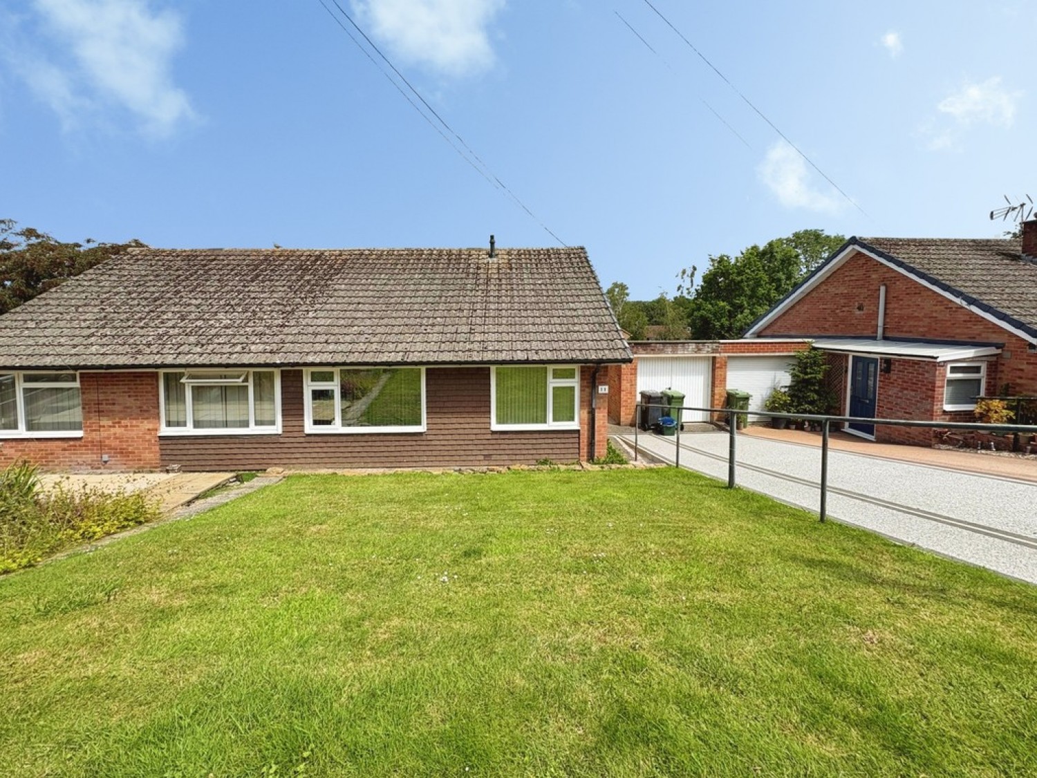 2 bedroom Bungalow for Sale Beechwood, Yeovil