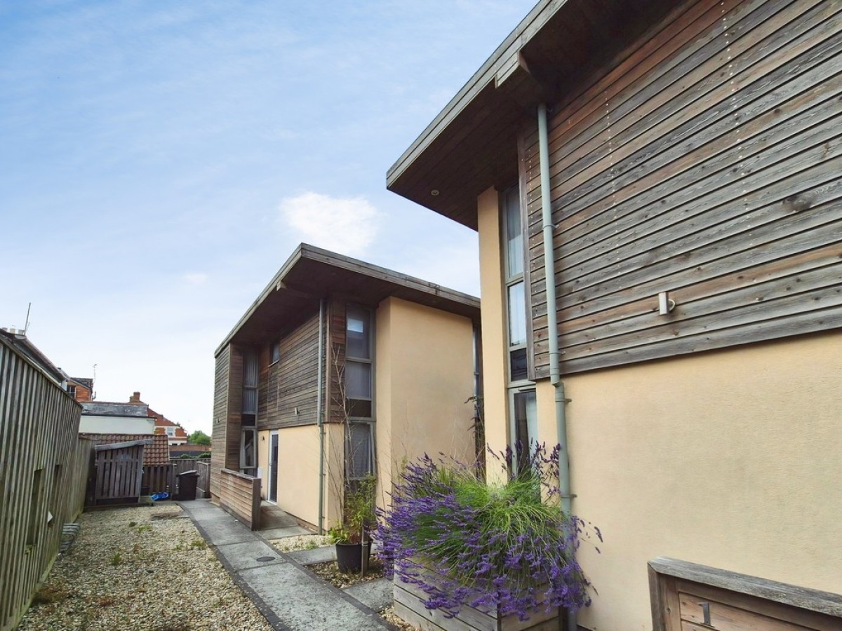 Huish Place, Yeovil