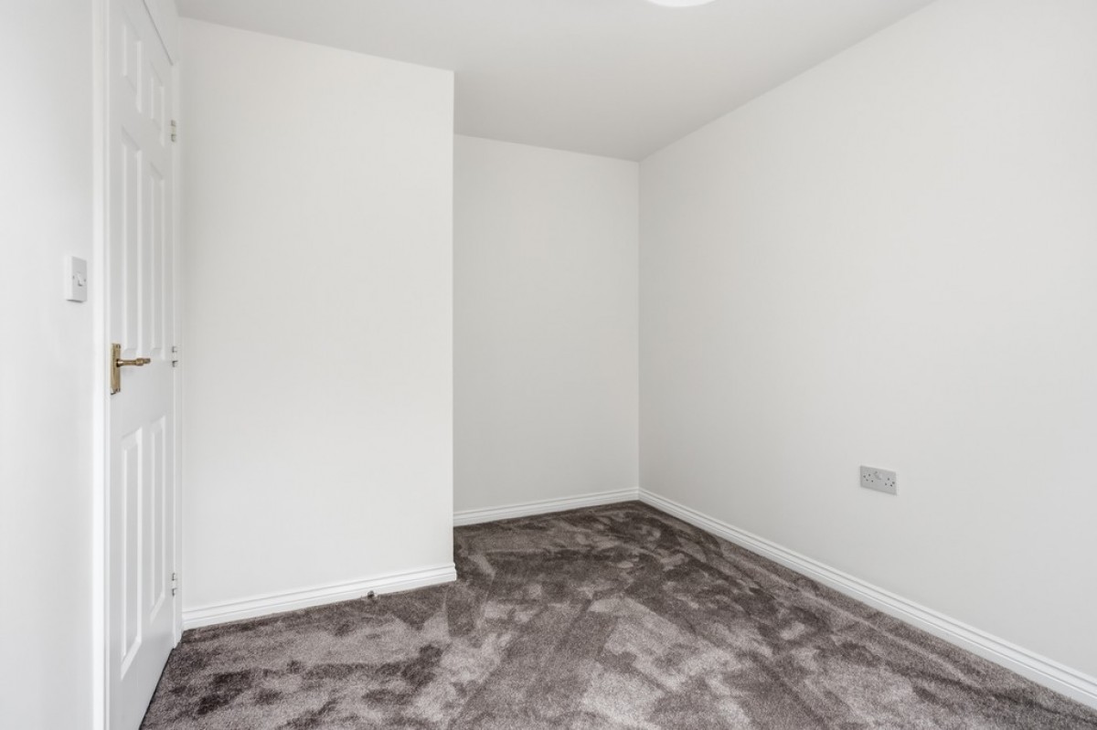 Rose Street, Tullibody, FK10