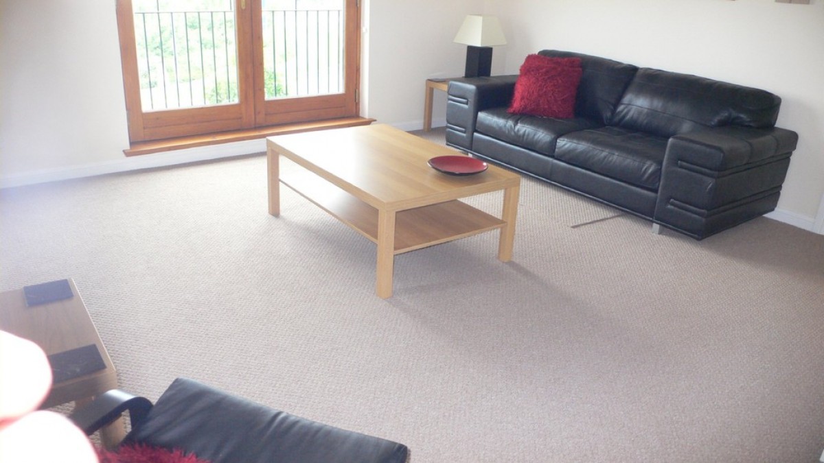 Finglen Crescent, Tullibody, FK10