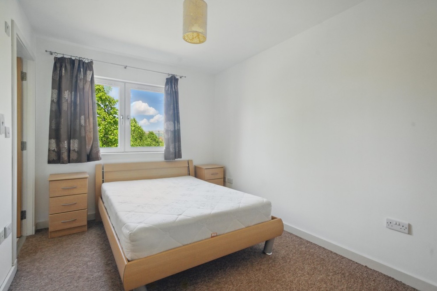 2 bedroom Flat for Letting Chandlers Court, Forthview