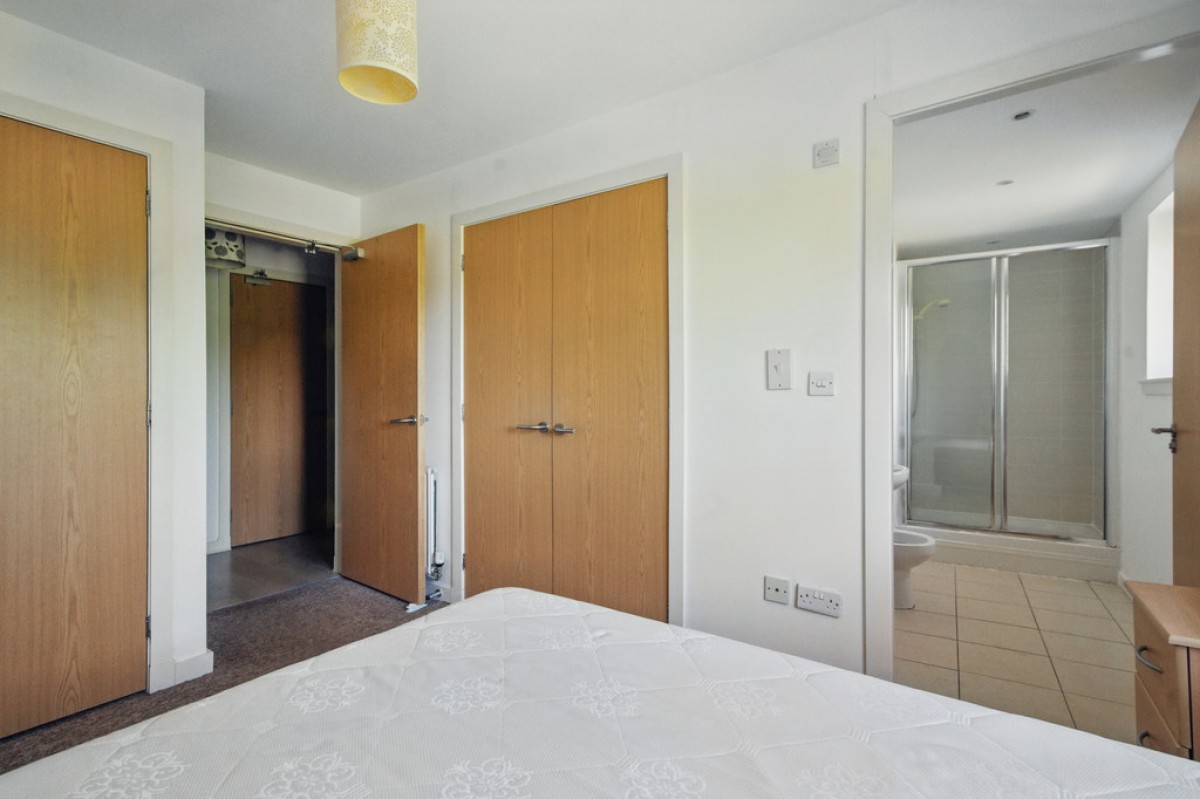 Chandlers Court, Forthview