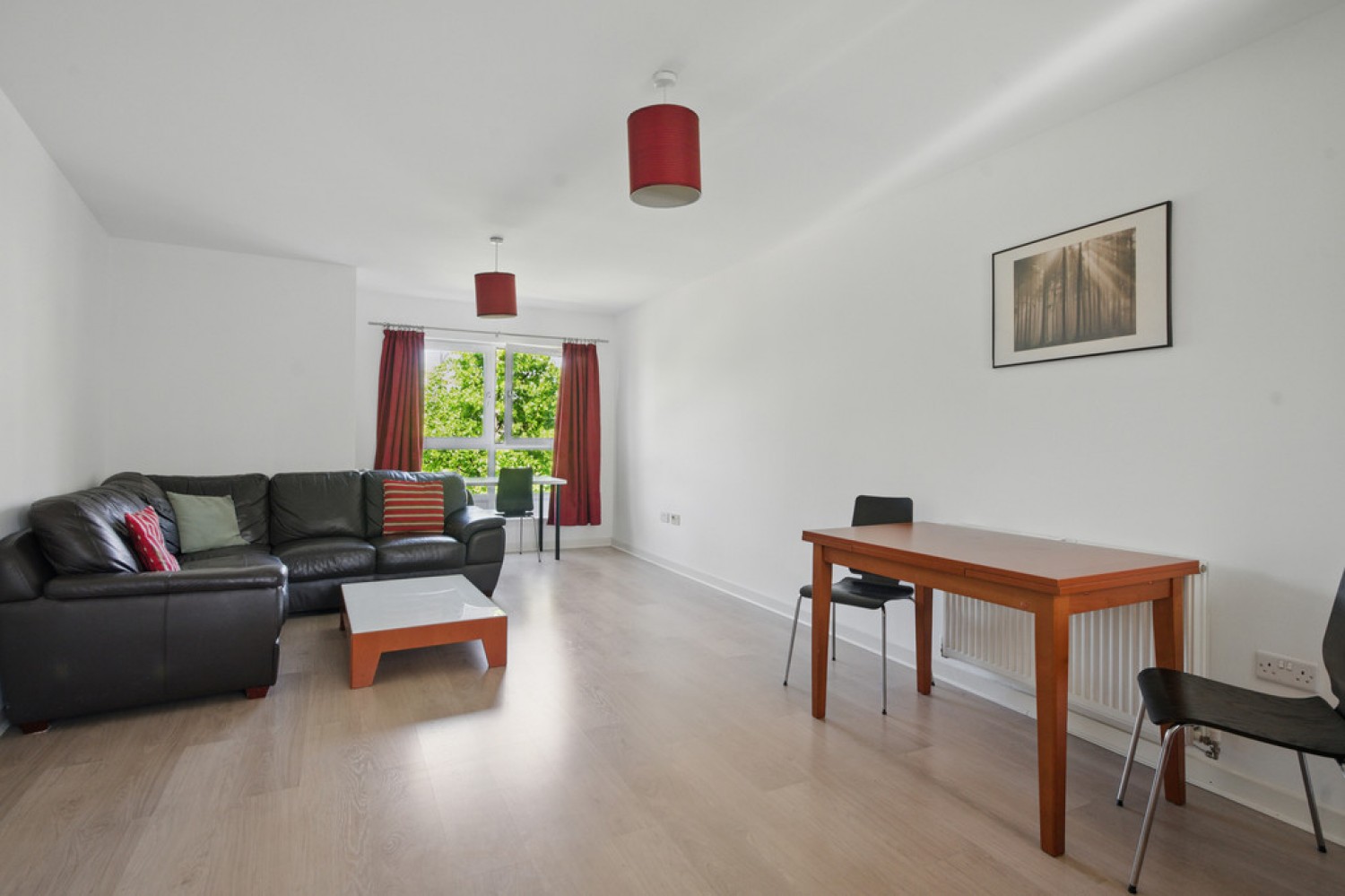 2 bedroom Flat for Letting Chandlers Court, Forthview