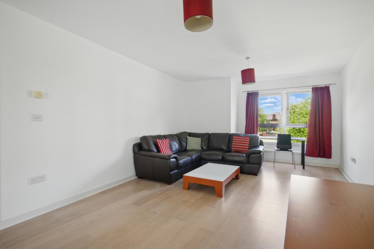 Chandlers Court, Forthview