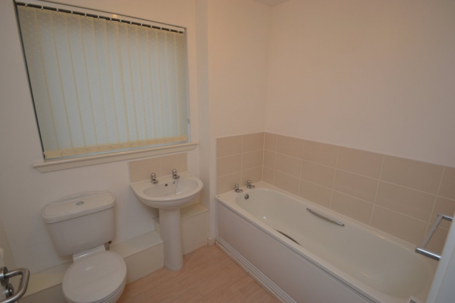 3 bedroom House in Weir Street, Stirling, FK8