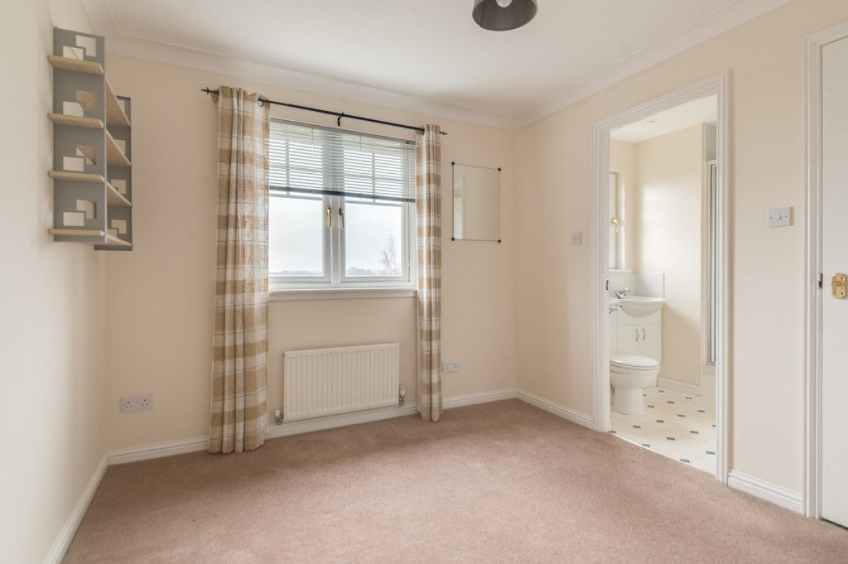 Blenheim Court, Causewayhead, FK9