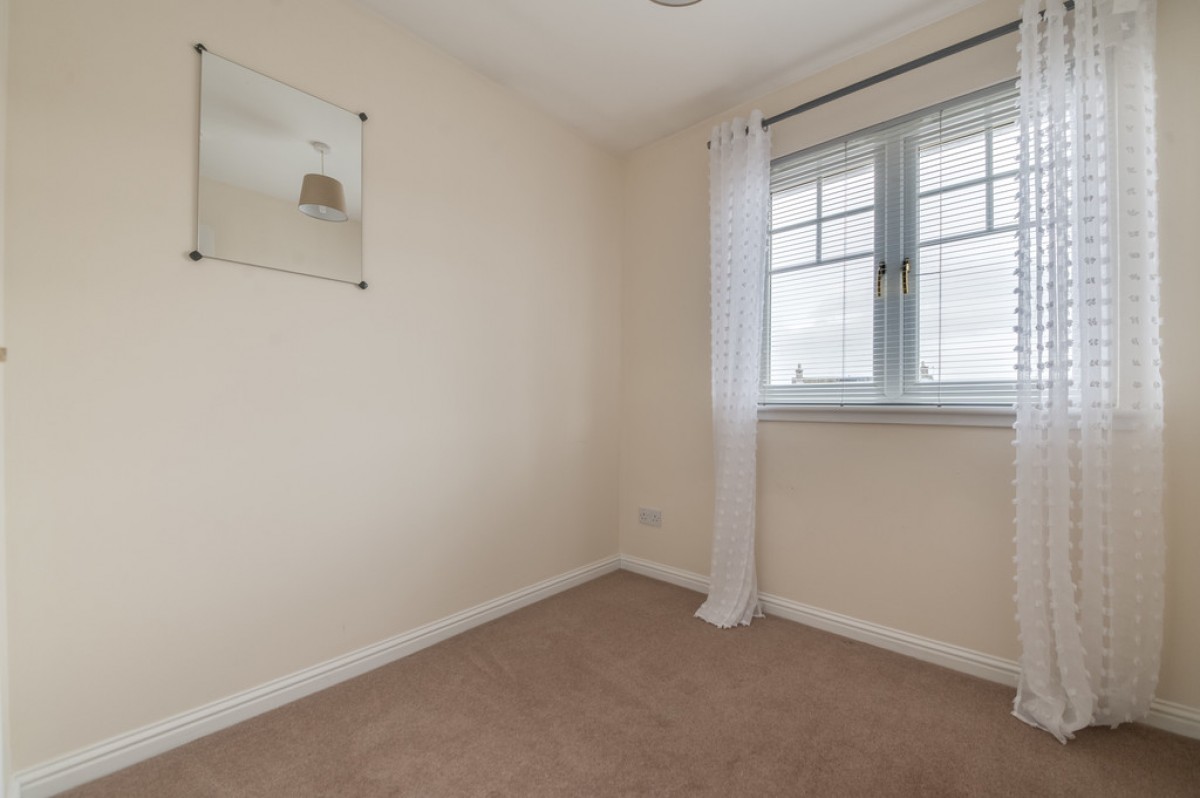 Blenheim Court, Causewayhead, FK9