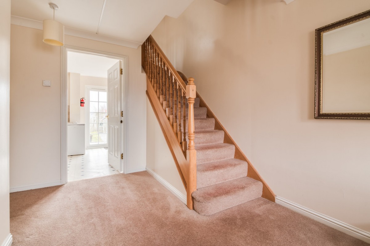 Blenheim Court, Causewayhead, FK9