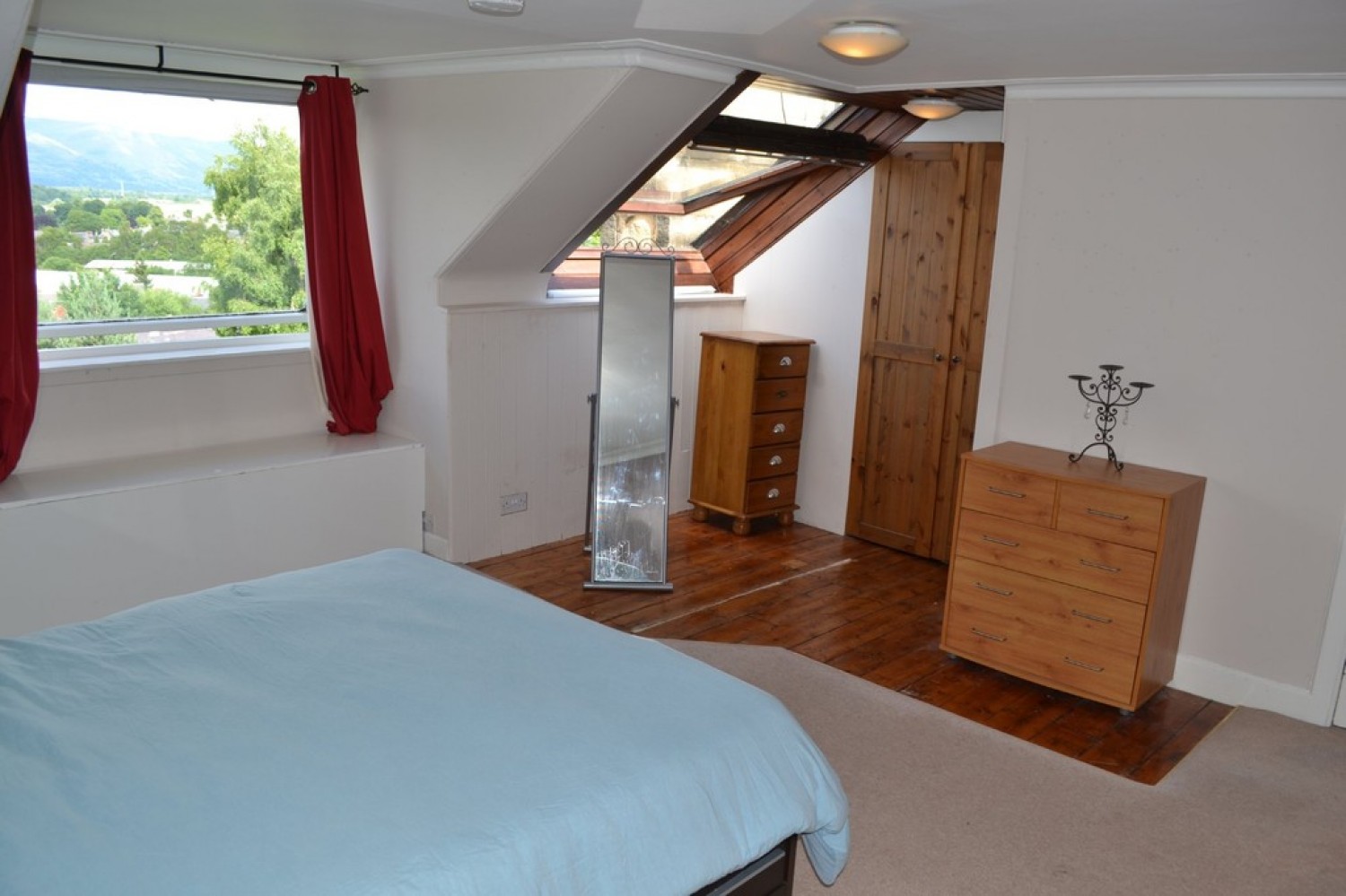 4 bedroom Flat for Sale Queen St, Stirling