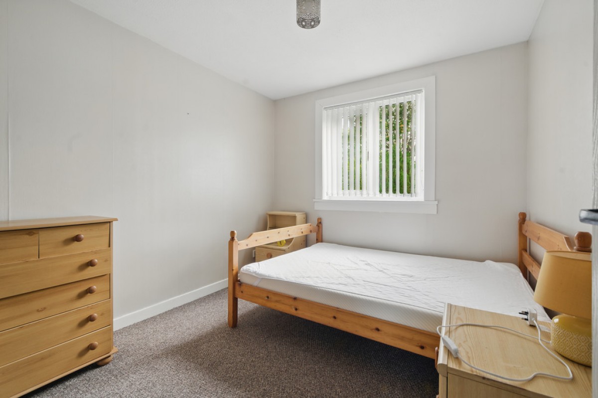 Elgin Drive, Broomridge