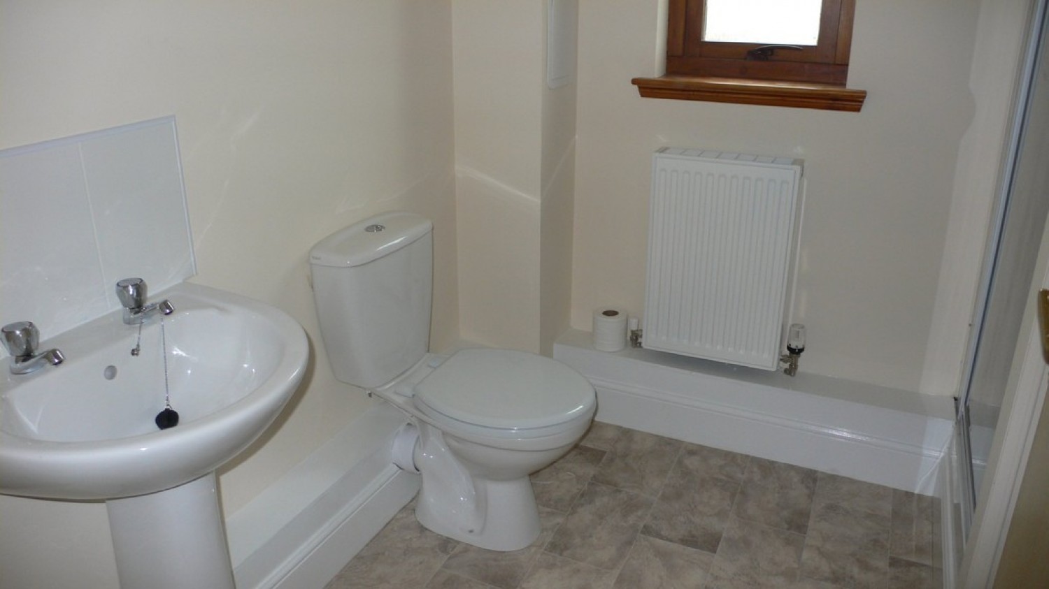 2 bedroom Flat for Sale Finglen Crescent, Tullibody