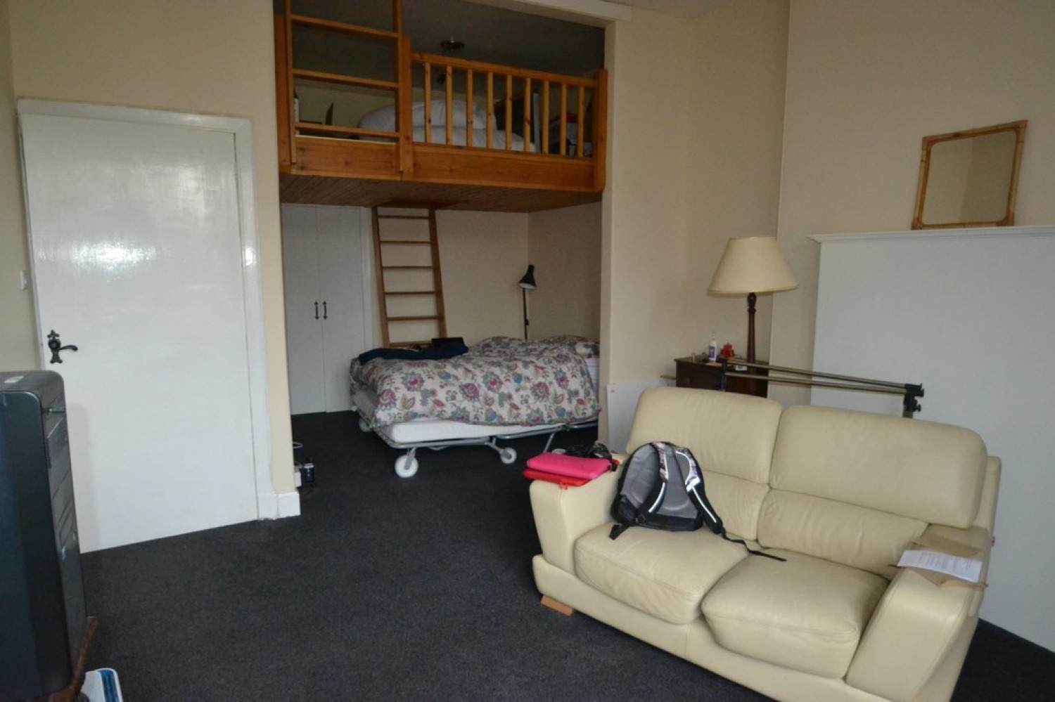 1 bedroom Flat for Letting Allanvale Road, Bridge Of Allan, Stirlingshire