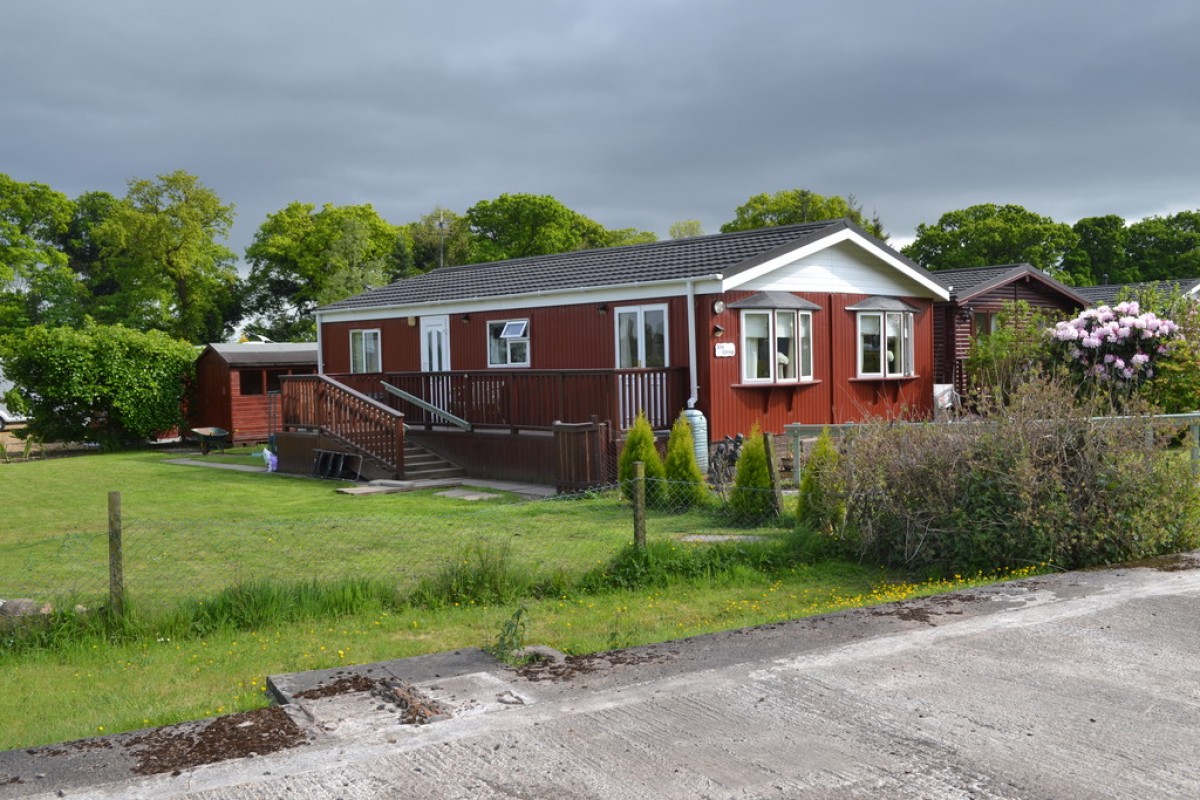 2 bedrooms Bungalow for sale in Witches Craig Caravan Park, Stirling ...