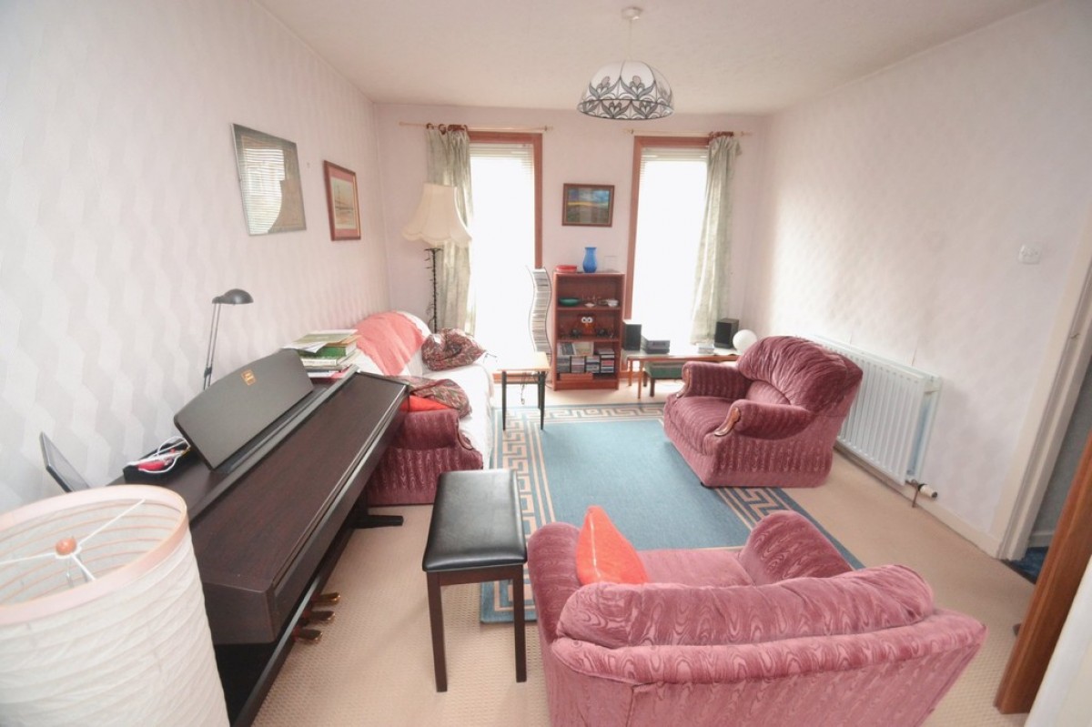 Irvine Place, Stirling