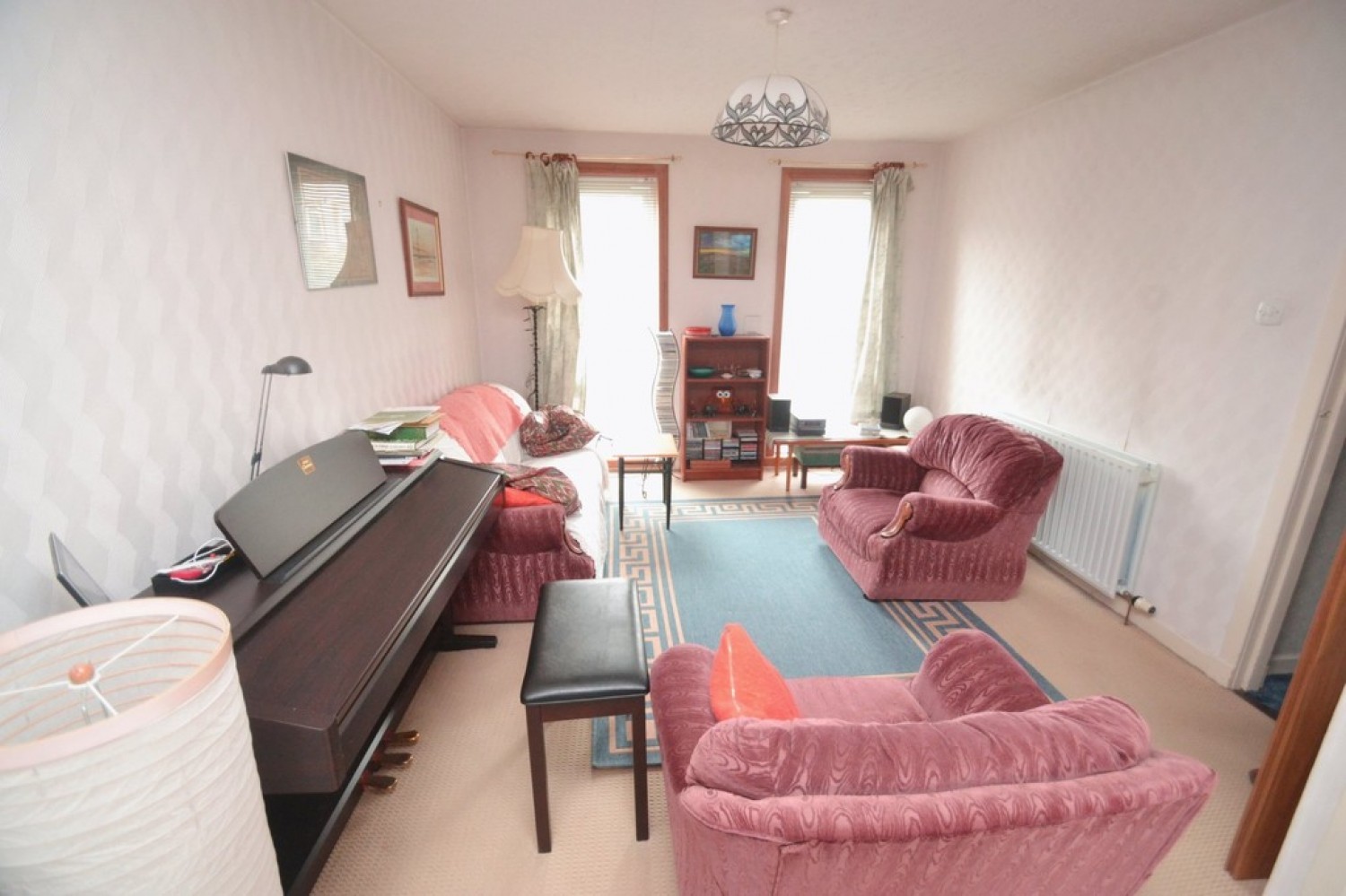2 bedroom House for Sale Irvine Place, Stirling