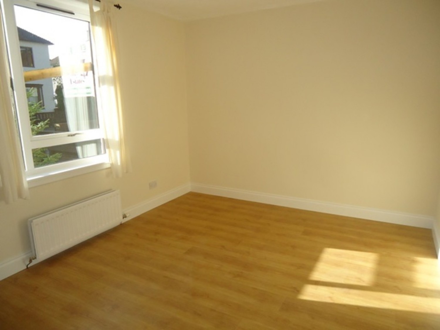 2 bedroom Flat for Letting Lambert Terrace, Alloa, Clackmannanshire