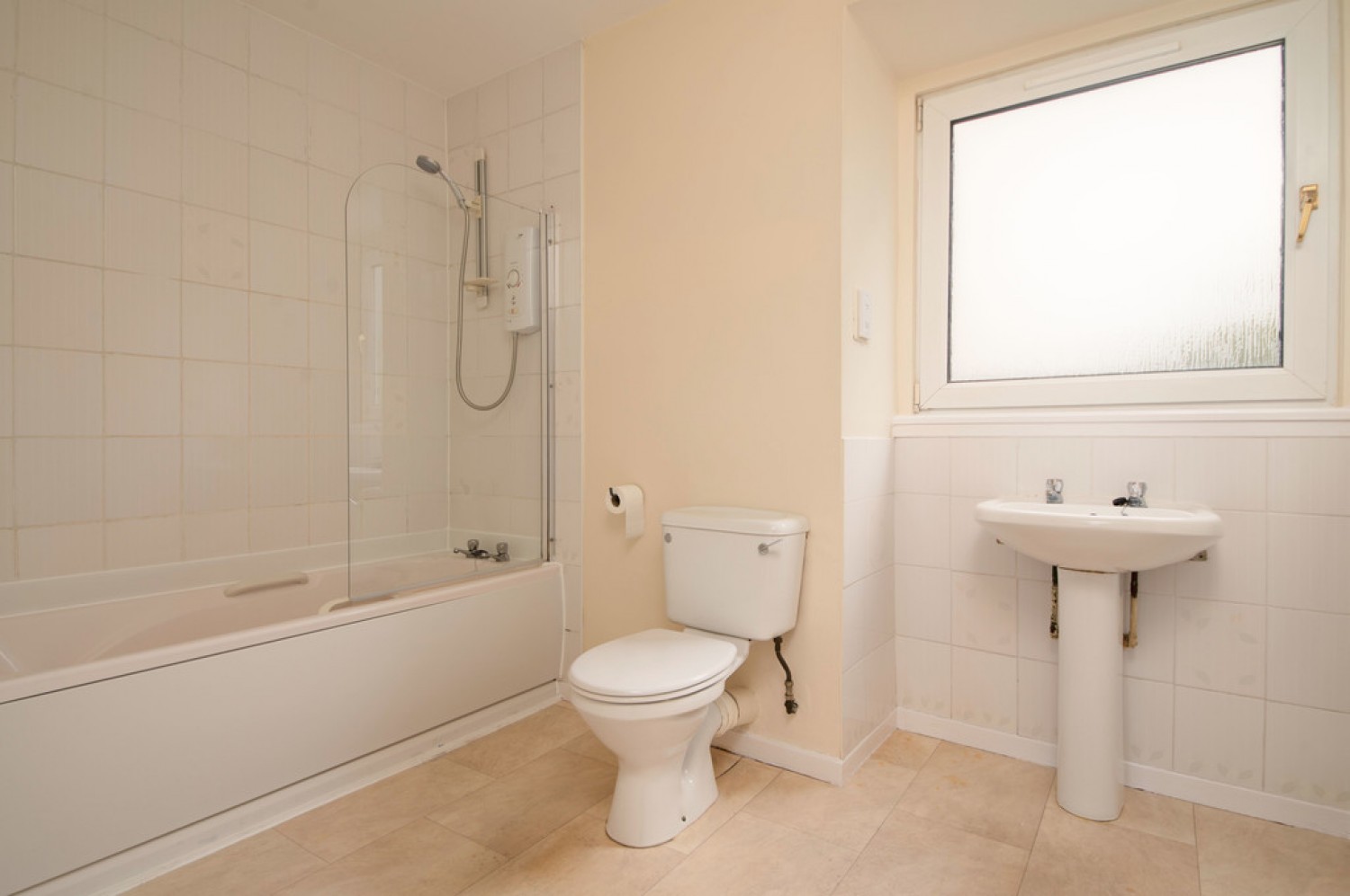3 bedroom Flat for Letting DNGC Caterer's Flat, Dunblane