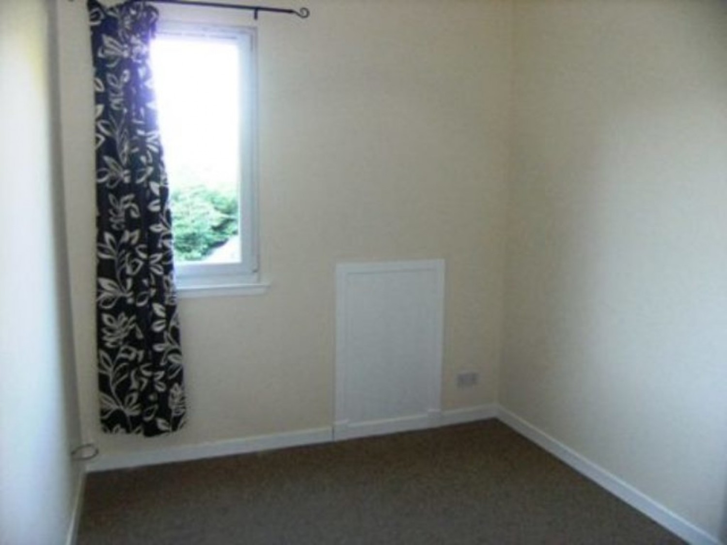 2 bedroom Flat for Letting The Green, Alva, Clackmannanshire