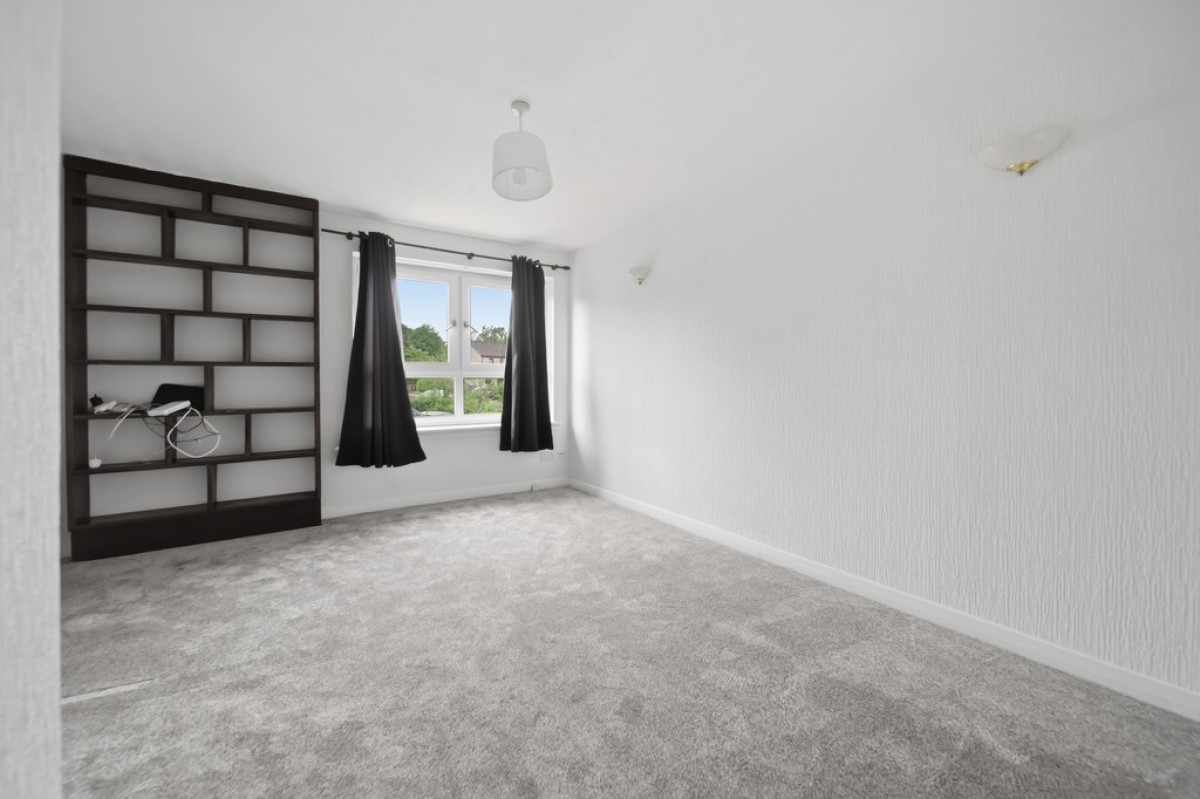 Arns Grove, Alloa, FK10