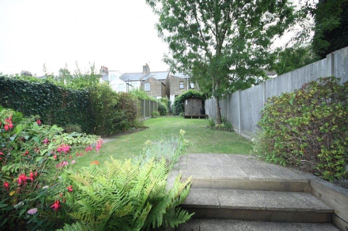 London Road, Sholden , Deal