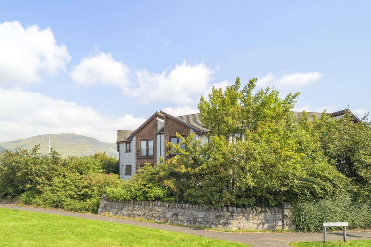 Finglen Crescent,Tullibody, FK10
