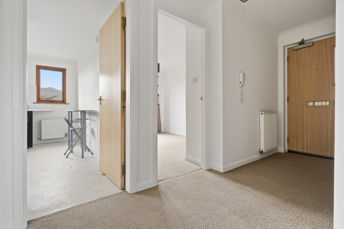 Finglen Crescent,Tullibody, FK10