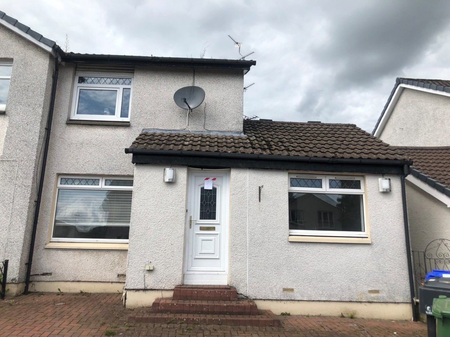 3 bedroom House for Sale Lamberton Avenue, Stirling