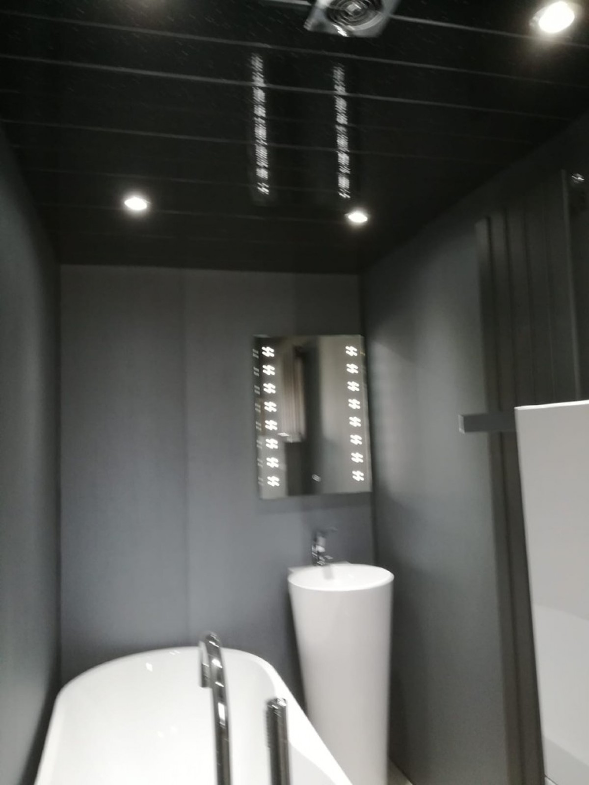 ROOM TO LET ONLY - Headrigg Row, Edinburgh