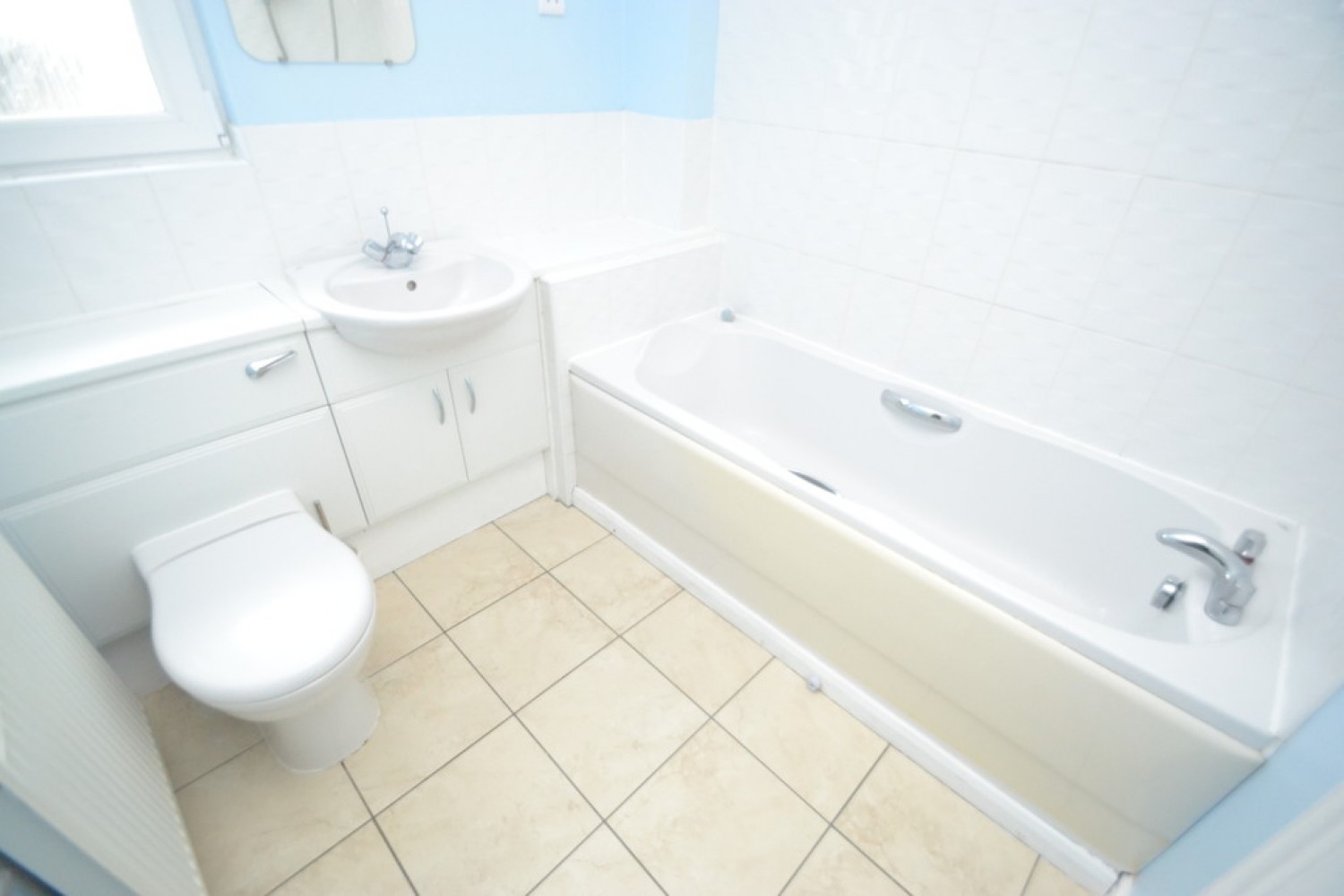 44 Blackthorne Grove