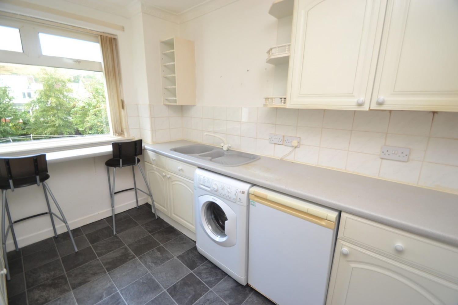 2 bedroom Flat for Sale Brookefield Place, Alva
