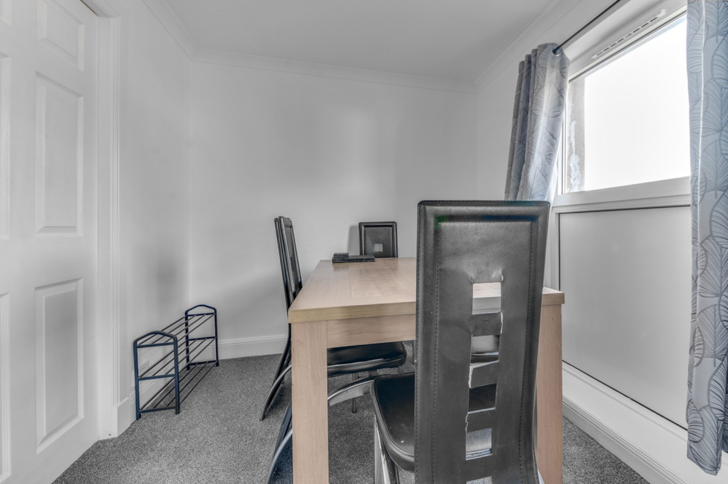 Menstrie Place, Menstrie, Clackmannanshire