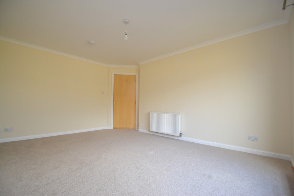 23 Finglen Crescent