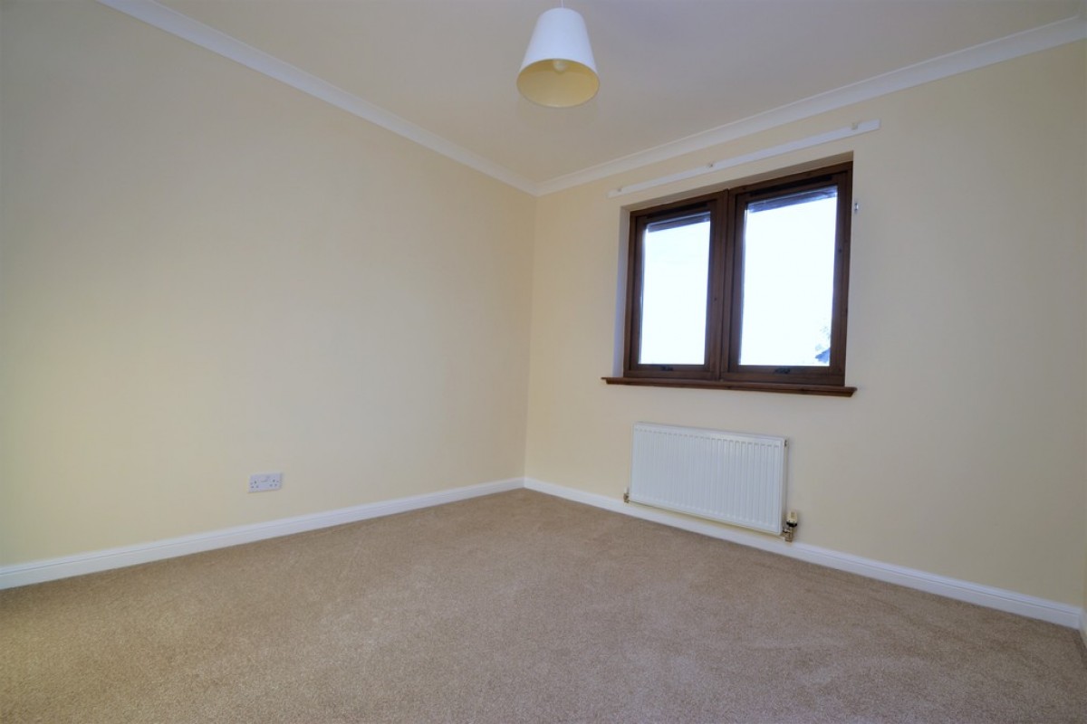 23 Finglen Crescent