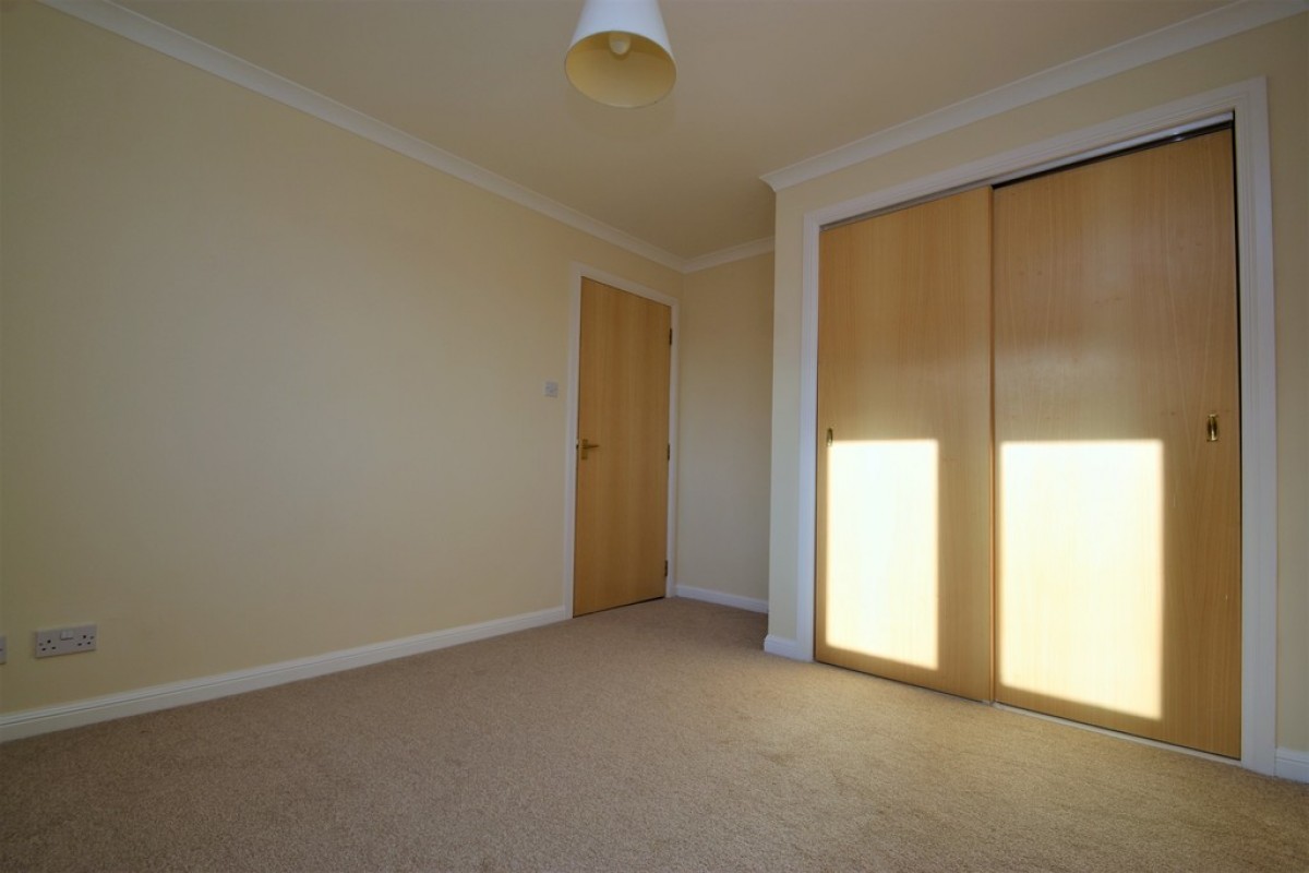 23 Finglen Crescent