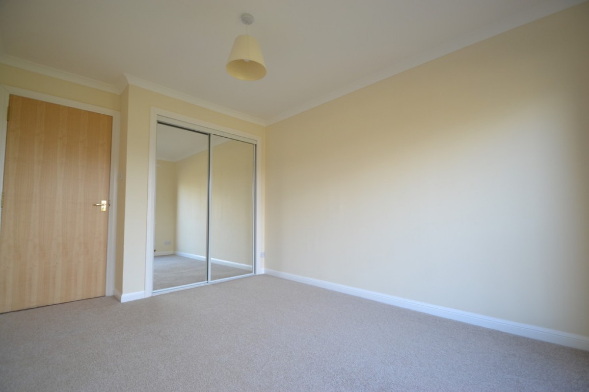23 Finglen Crescent