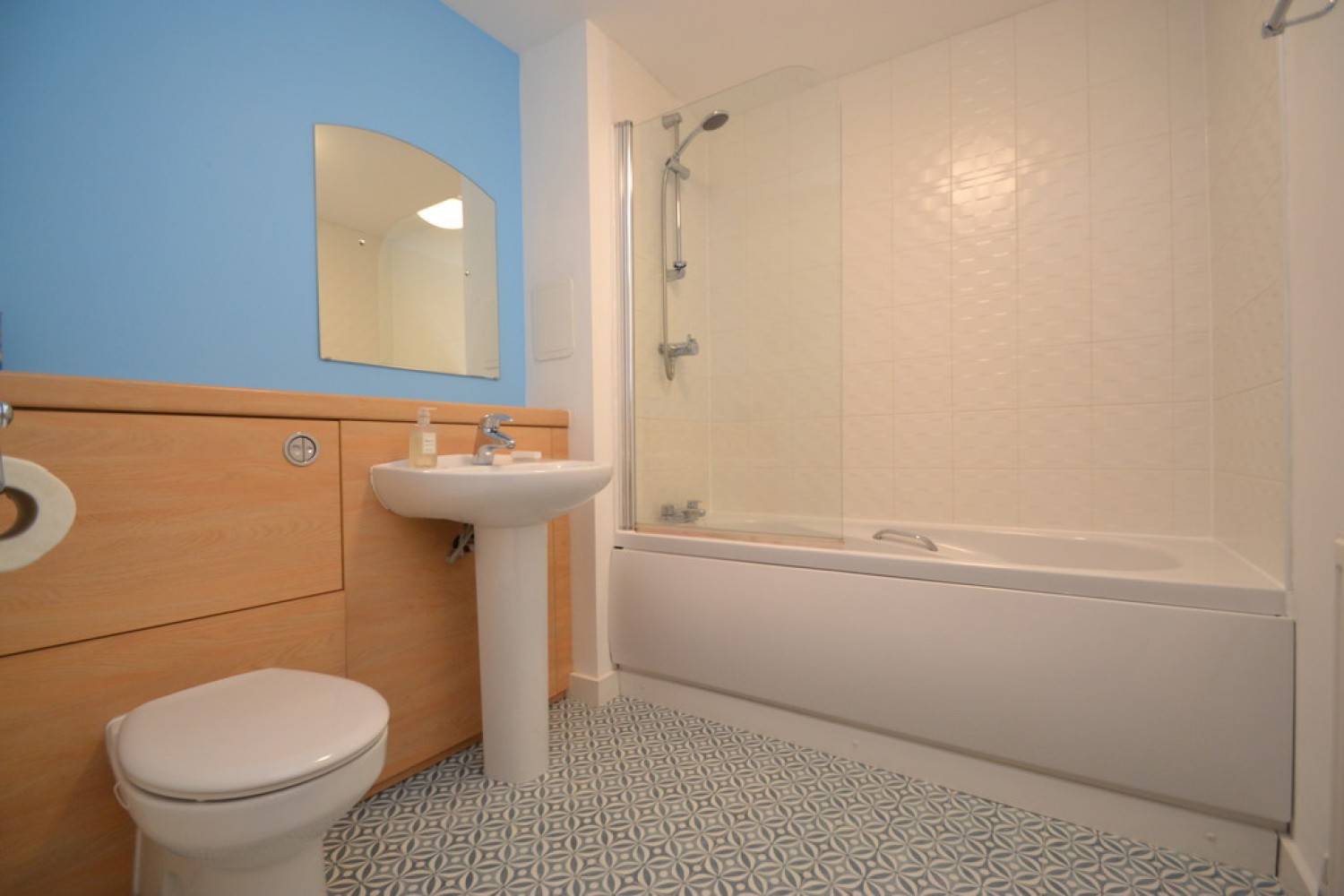 2 bedroom Flat for Sale Chandlers Ct, Stirling, Stirlingshire