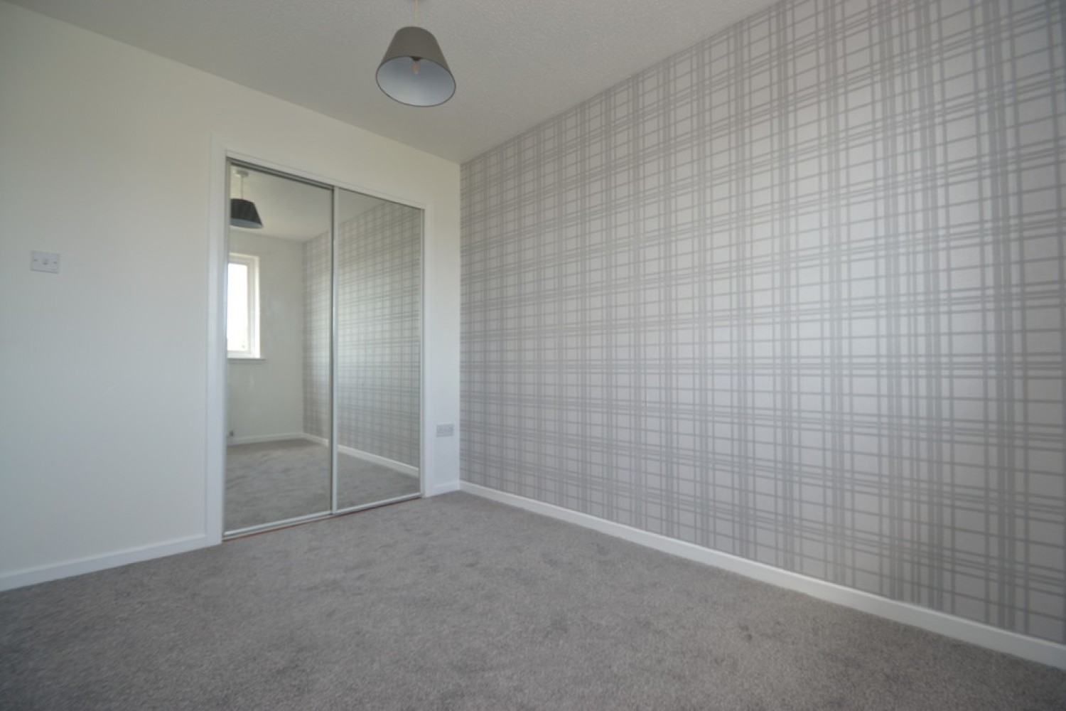 2 bedroom House for Sale Milton, Whins Of Milton