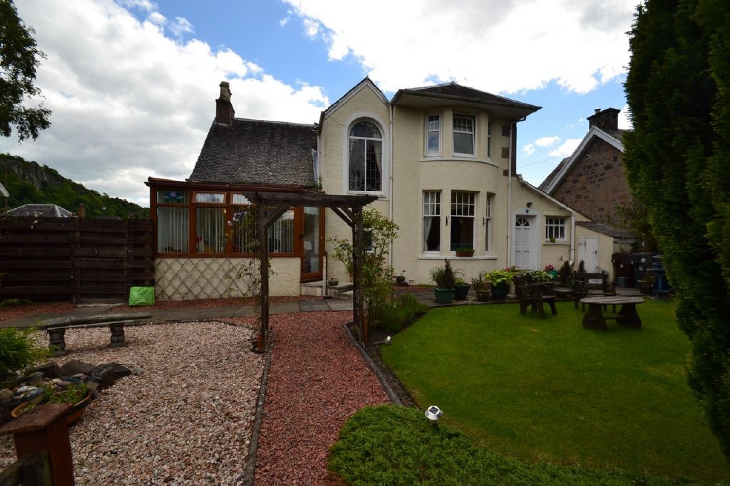4 bedroom House for Sale Causewayhead Road, Stirling