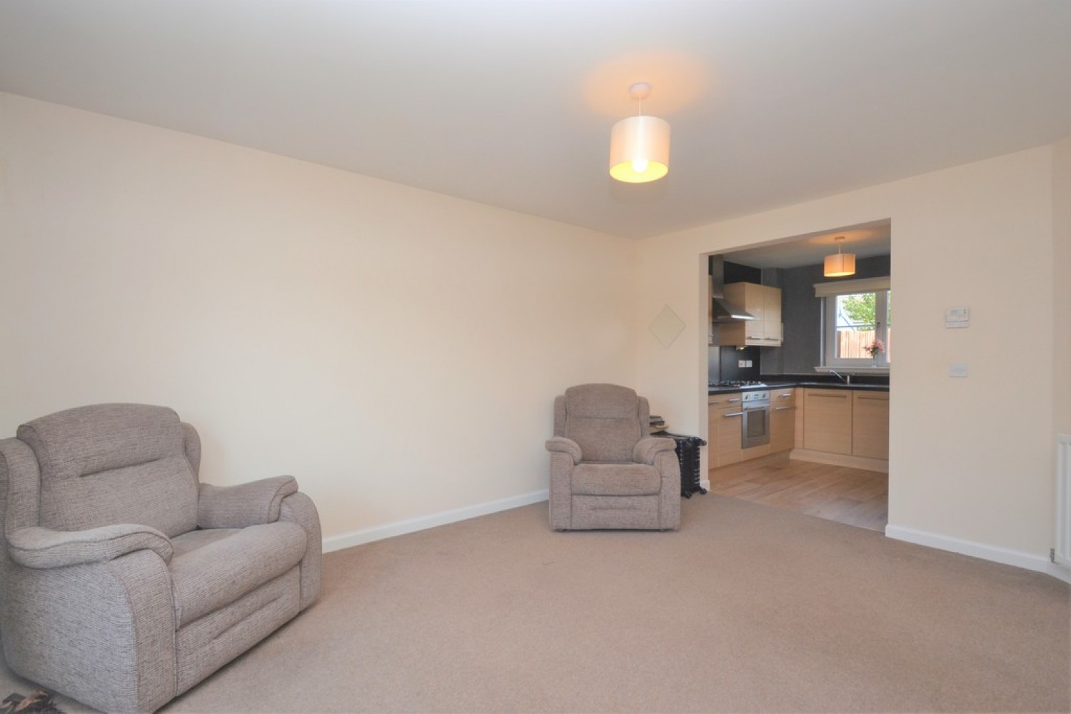 1 bedroom Flat in Renfrew Court, Causewayhead